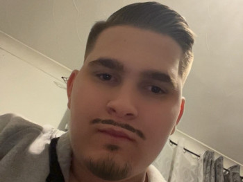 kevin kevin 18 éves társkereső profilképe