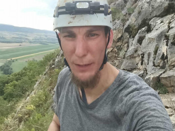 Bcdefszb 33 éves társkereső profilképe