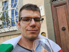 Benjamin222 - 26 éves társkereső fotója