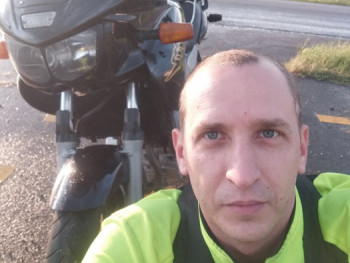 P Dávid 36 éves társkereső profilképe