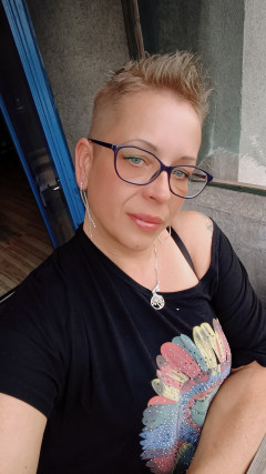 kék szemű 44 1. további képe