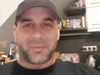 Athello 45 éves társkereső profilképe