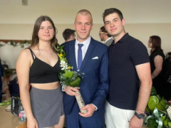 Négyökrű Kristóf 1. további képe