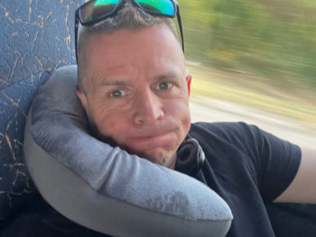 Pocok 50 éves társkereső profilképe