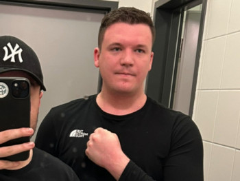 benu 22 éves társkereső profilképe