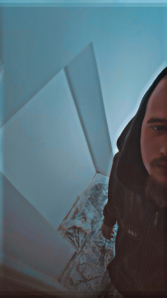 Atessz 1. további képe