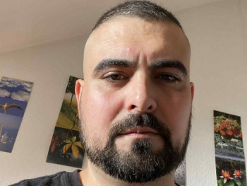 Zozo87 38 éves társkereső profilképe