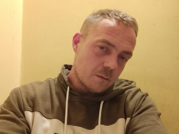 Krisztián09 38 éves társkereső profilképe