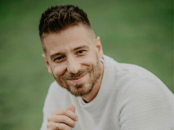 zeno999 37 éves társkereső profilképe