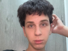 Zsombor567 - 18 éves társkereső fotója