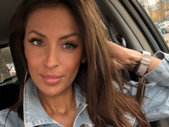 Kata99 46 éves társkereső profilképe