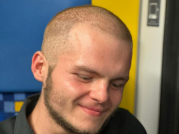 Rolus442 24 éves társkereső profilképe