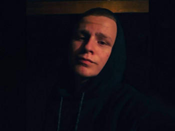 zalan1234 18 éves társkereső profilképe