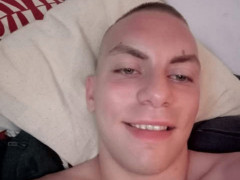 Roland6910 - 24 éves társkereső fotója