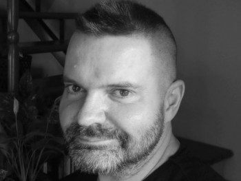 Peterur 48 éves társkereső profilképe