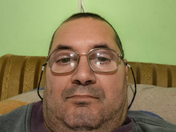 zozoka11 51 éves társkereső profilképe