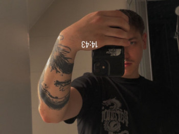 HMartin23 22 éves társkereső profilképe