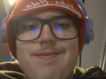 dz7d 21 éves társkereső profilképe