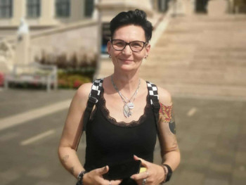 Hanna80 47 éves társkereső profilképe