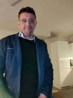 Laccci 2. további képe