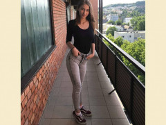 atomic kitten - 20 éves társkereső fotója