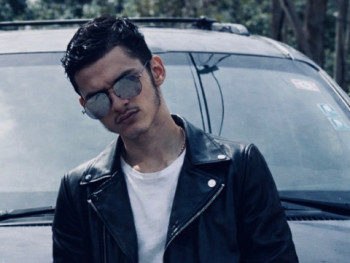 mateia 22 éves társkereső profilképe