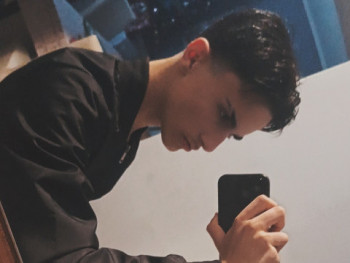 Hat en nem tudom 19 éves társkereső profilképe