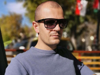 Kosol89 36 éves társkereső profilképe