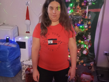 lórantfy Zsuzsan 32 éves társkereső profilképe