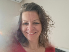 Tünde464 - 39 éves társkereső fotója