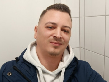 Peti1989 36 éves társkereső profilképe