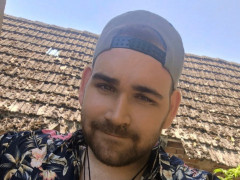 keszthelyilaszlo - 28 éves társkereső fotója