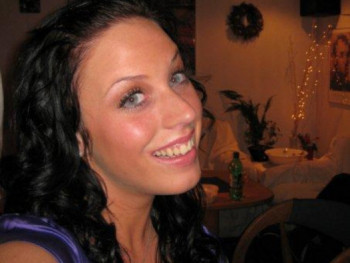 Elcsi_1984 41 éves társkereső profilképe