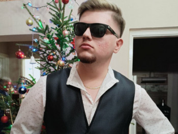 Normalis20 20 éves társkereső profilképe