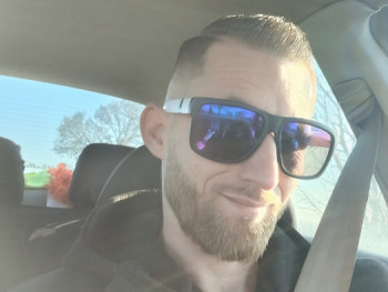 Szikra1991 34 éves társkereső profilképe