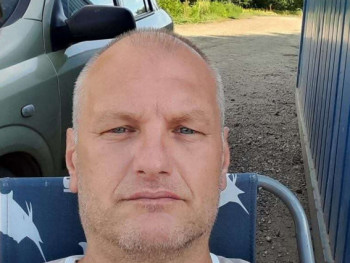 Peti7403 51 éves társkereső profilképe