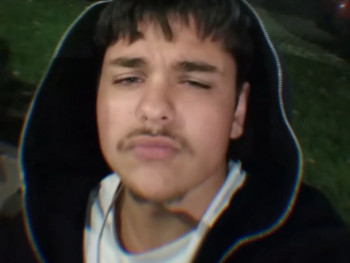 rszebasztian 18 éves társkereső profilképe