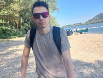 Marchello23 23 éves társkereső profilképe