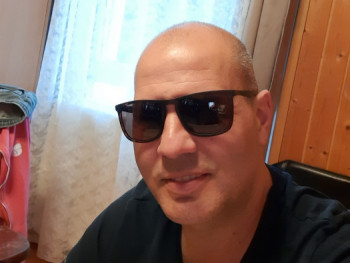 sweetboy4040 43 éves társkereső profilképe