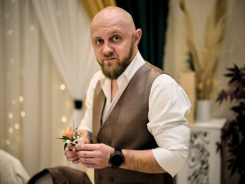 Pakos 34 éves társkereső profilképe