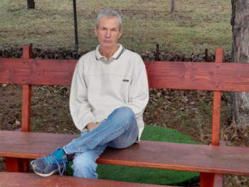 Gilgames 64 éves társkereső profilképe