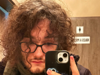 Valentin16 18 éves társkereső profilképe