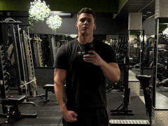 akos1910 - 24 éves társkereső fotója