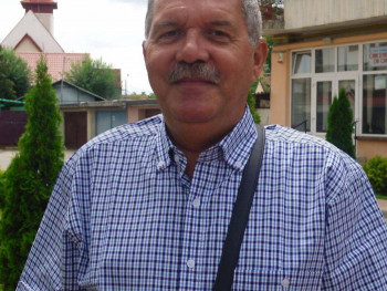 Vlady 67 éves társkereső profilképe