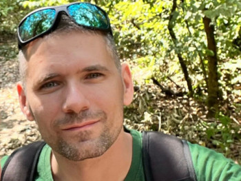 Tomtom 38 éves társkereső profilképe