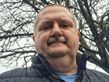 AndrásT 49 éves társkereső profilképe