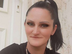 Izabella28 - 35 éves társkereső fotója