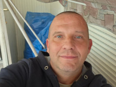 Tomitu - 48 éves társkereső fotója