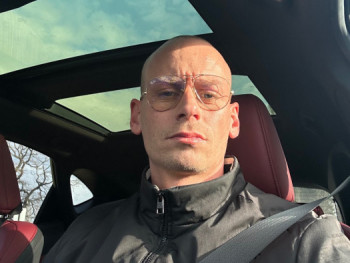 Tomi_89 36 éves társkereső profilképe