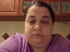 Julcsi 38 - 37 éves társkereső fotója